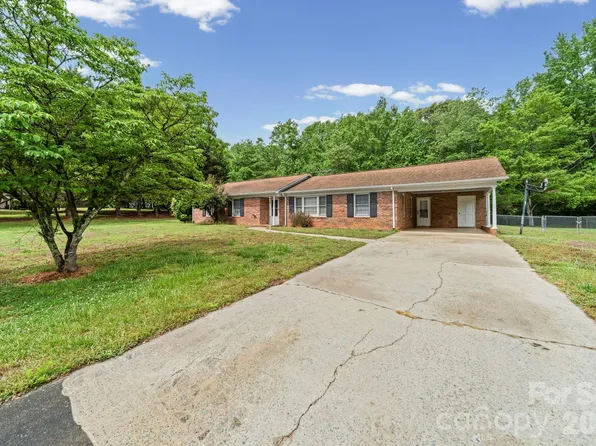 4510 Springview Dr, Monroe, NC 28112