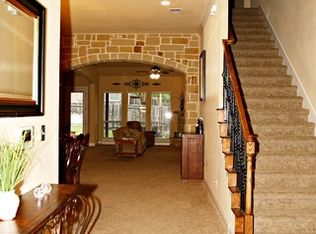607 Grove Bnd, San Antonio, TX 78253