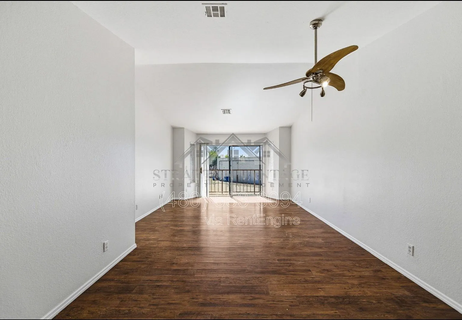 2 bed, 2.0 bath, 871 sqft, $1,295 — Photo 3
