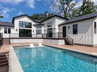 740 Gower Ct, Bentonville, AR 72712
