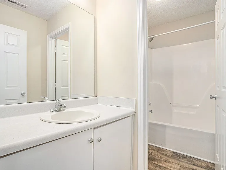 4357 Ward Bluff Ct — Photo 14