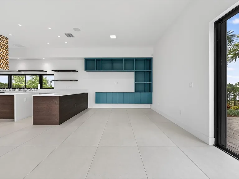 16709 Botaniko Dr N — Photo 89