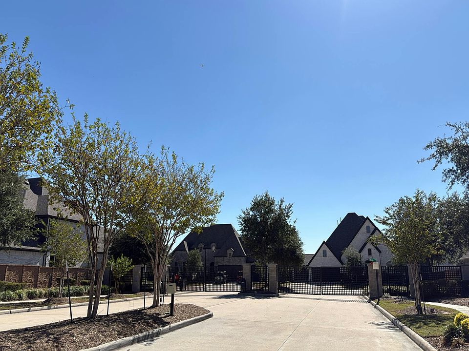 1st image of 2711 Merlin Way