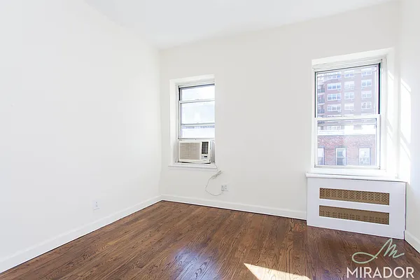 Rented by Mirador Real Estate | media 3