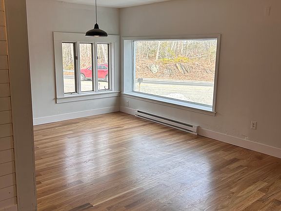 5th image of 383 Moodus Rd