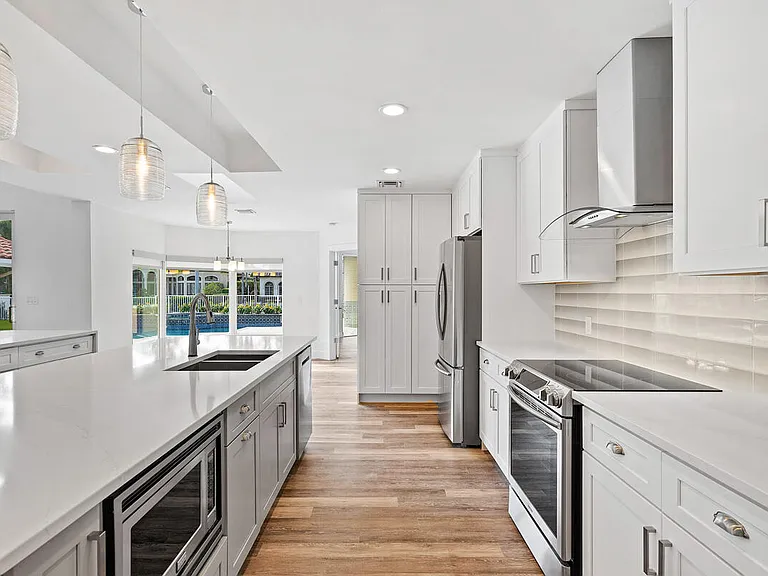 533 E Alexander Palm Rd — Photo 22