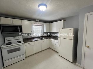 7 Gilchrest St #8, Thomaston, ME 04861
