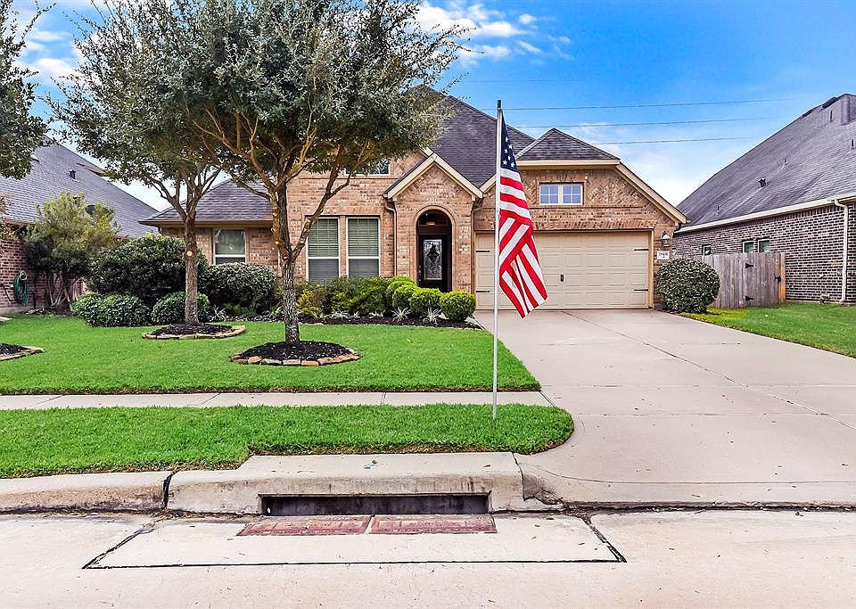 1st image of 28431 Kinglet Pines Dr