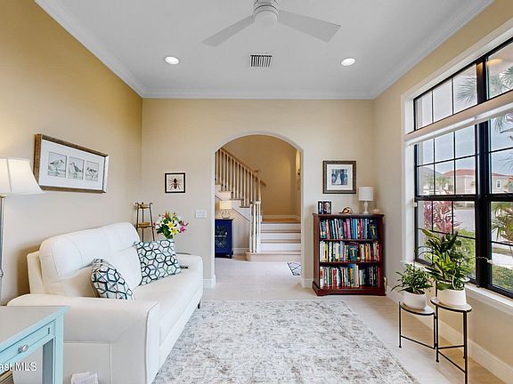 5th image of 7102 Mercado Ln