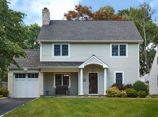 47 Quintard Dr, Port Chester, NY 10573