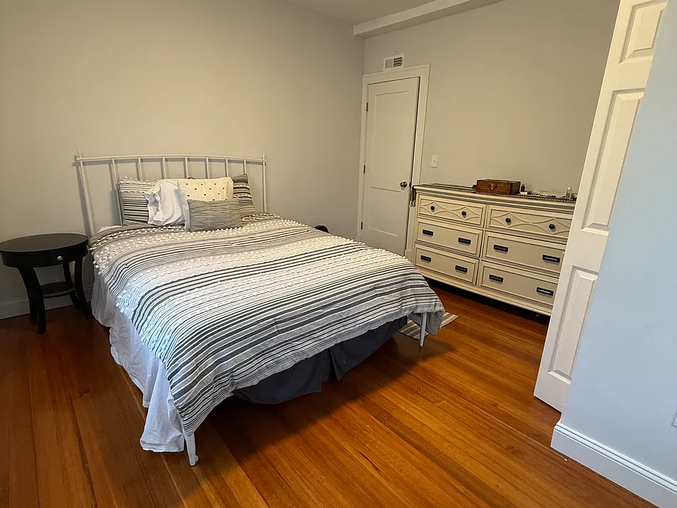 316 Belgrade Ave #2
