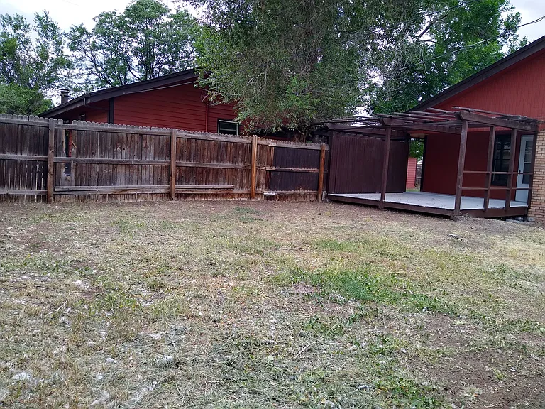 460 S Fenton St — Photo 40