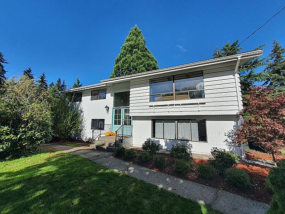 3rd image of 7644 NE 204th Pl