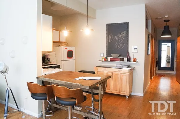 Rented by J Misrahi Realty Corp | media 25