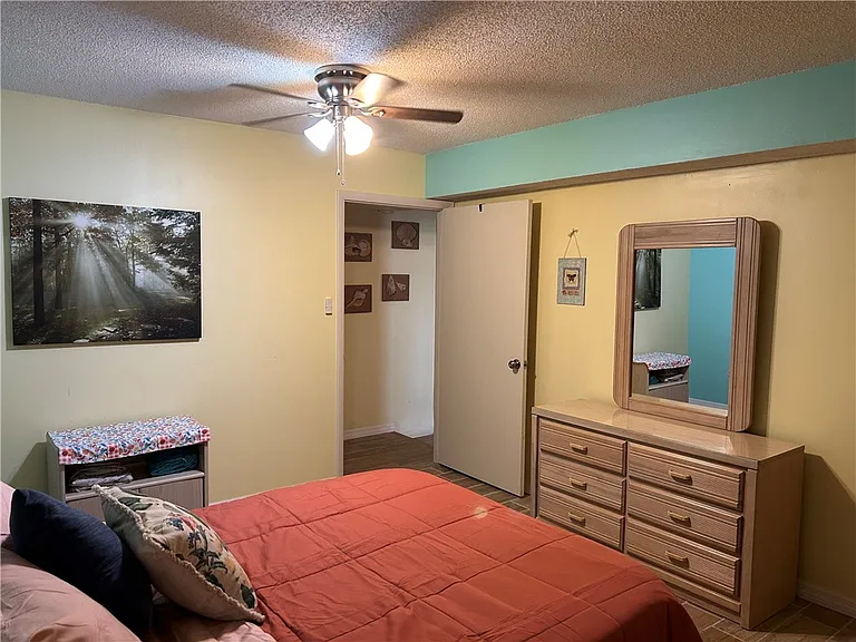 9418 Fleming Grant Rd — Photo 7