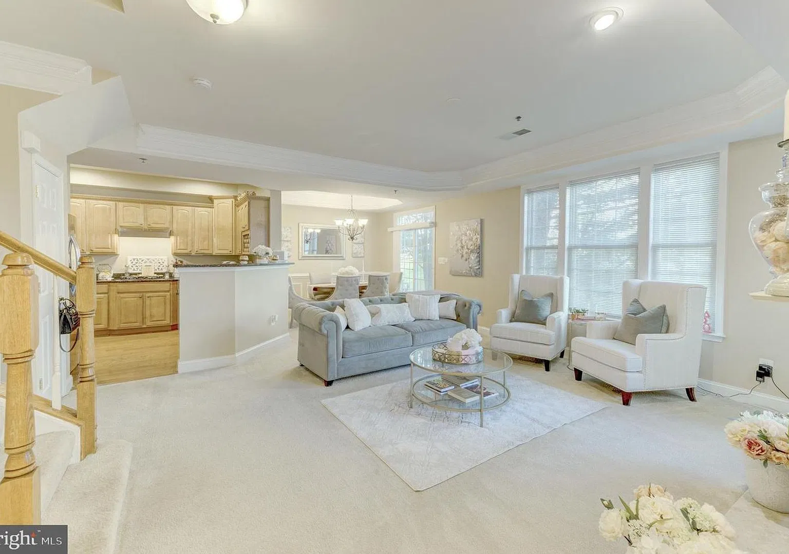 Gorgeous Townhome in Heert of Alexandria! — Photo 3