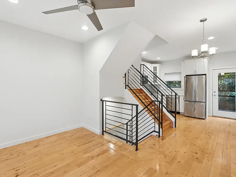 3428 Brandywine St — Photo 2