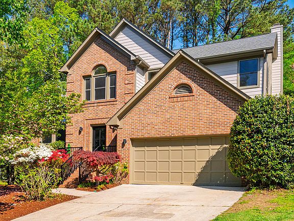 2nd image of 103 Windhover Dr