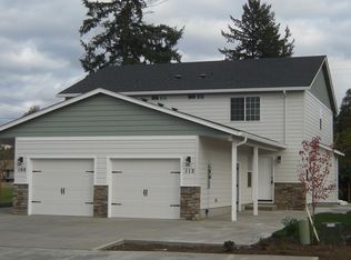 112 SW Quince St, Junction City, OR 97448