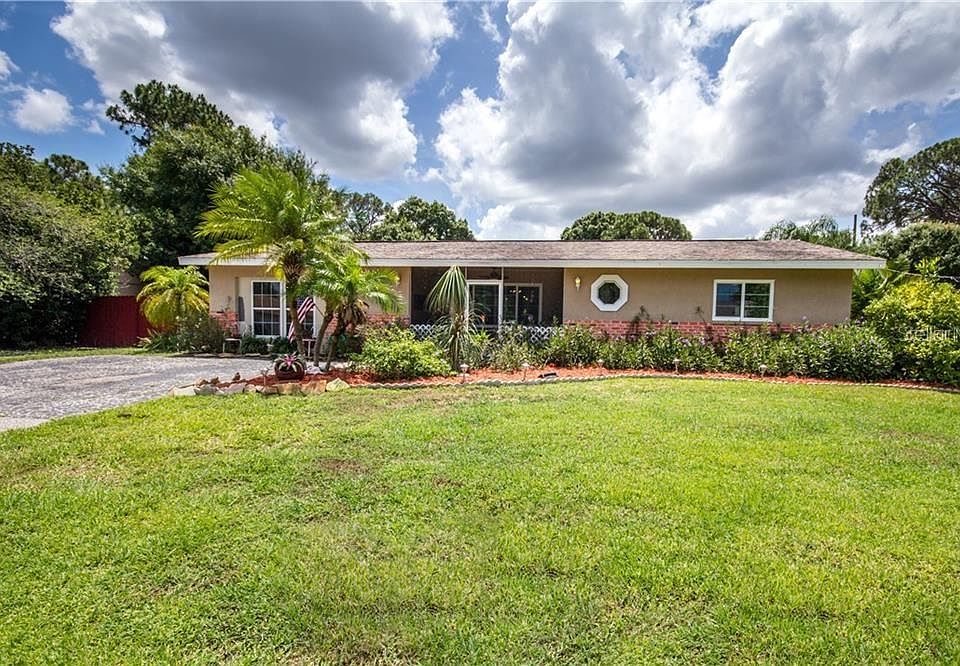1st image of 2423 Amanda Dr