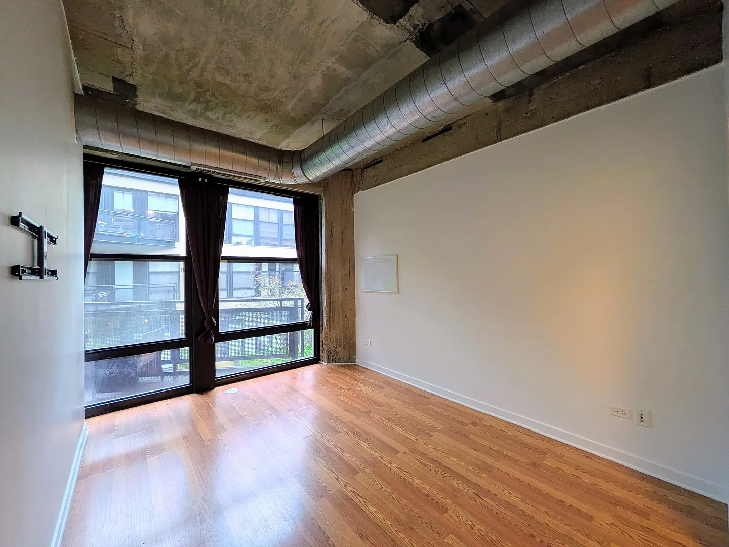 1 bed, $2,500 — Photo 4
