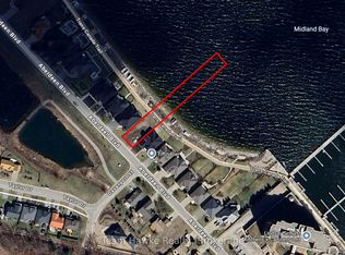 637 Aberdeen Blvd, Midland, ON L4R 5N9