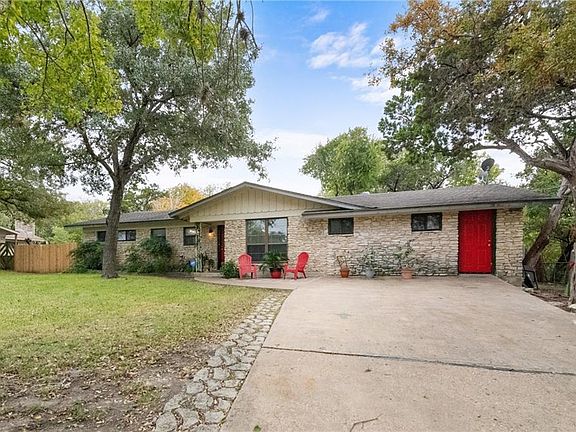 2nd image of 11804 Cedar Valley Cv