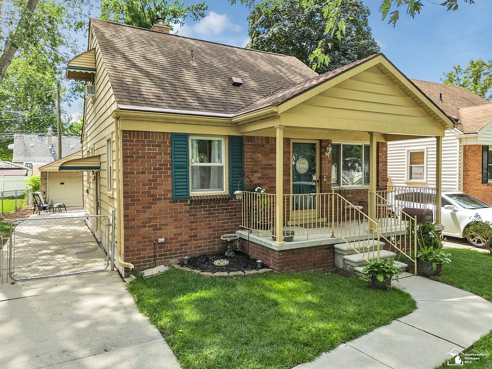 1st image of 2135 McLain Ave