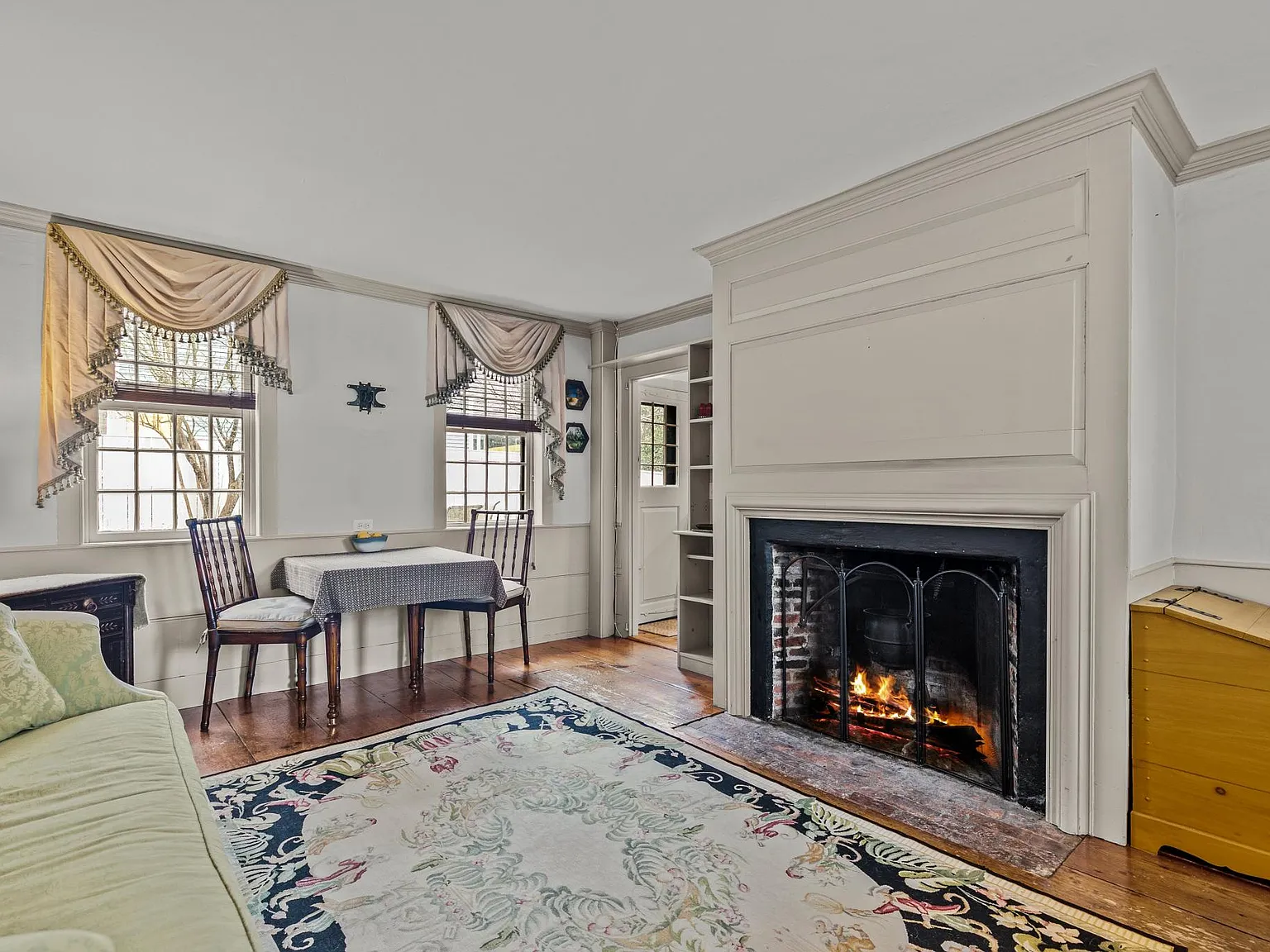 2 bed, 871 sqft, $3,500 — Photo 3