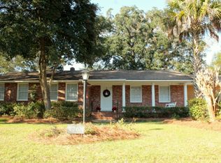 1768 Dartmoor Cir, Charleston, SC 29407