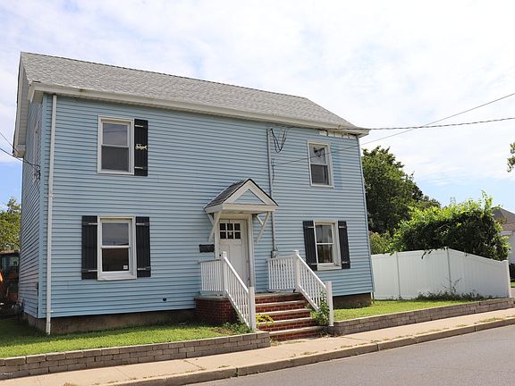 2nd image of 143 Wilson Ave