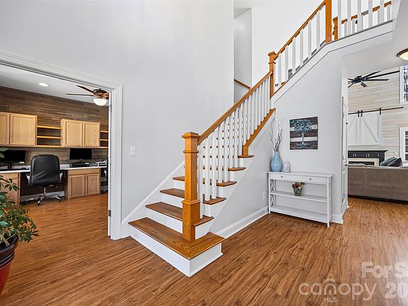 2nd image of 11112 Broken Brook Way