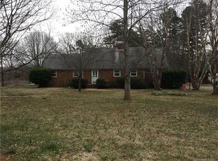 7607 Joy Ln, Charlotte, NC 28217