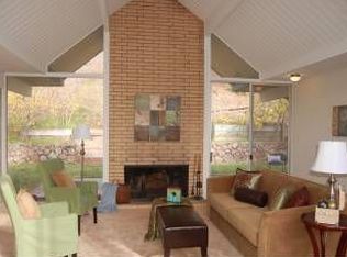 95 El Capitan Dr, San Rafael, CA 94903