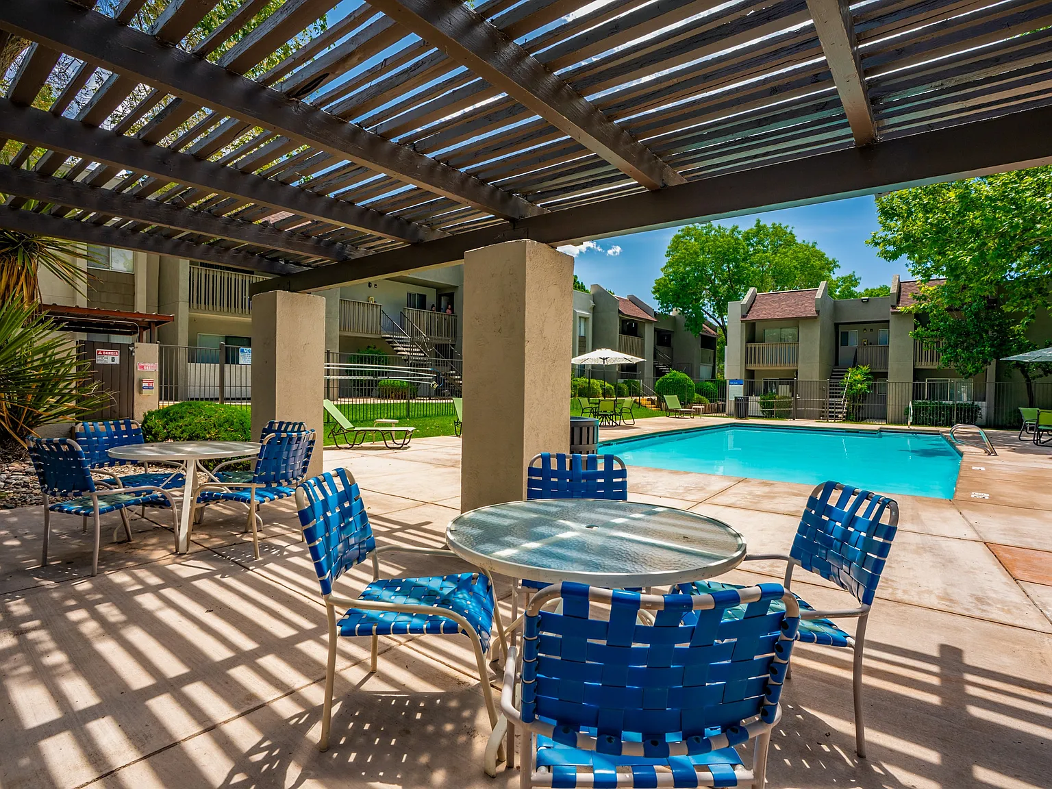 Eagle Point Apartments — Photo 3