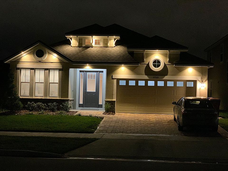 2nd image of 2760 Chantilly