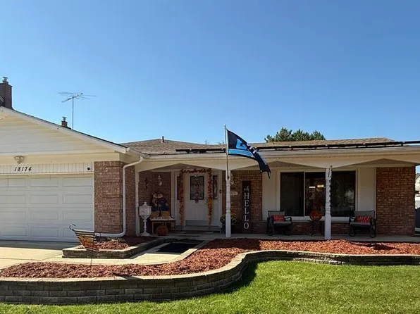 18174 Mulberry St, Riverview, MI 48193