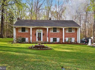 4901 Lair Dr, North Chesterfield, VA 23237