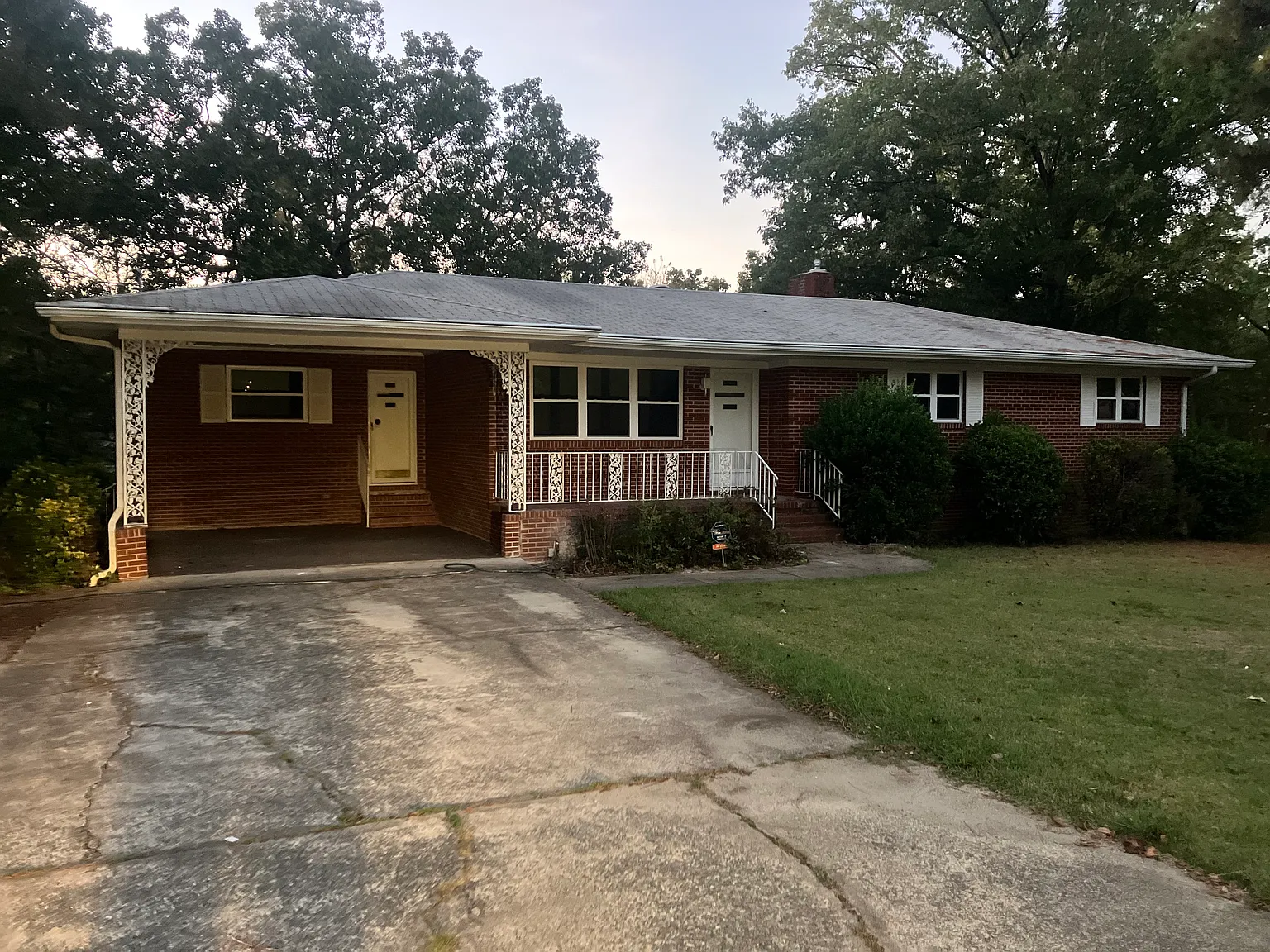 1021 N Mineral Springs Rd — Photo 1