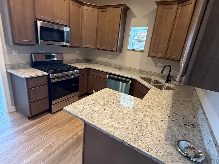 110 S Williams St #1 — Photo 5