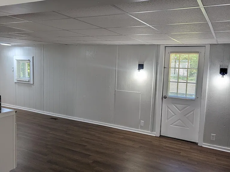 530 Dooley Rd — Photo 16