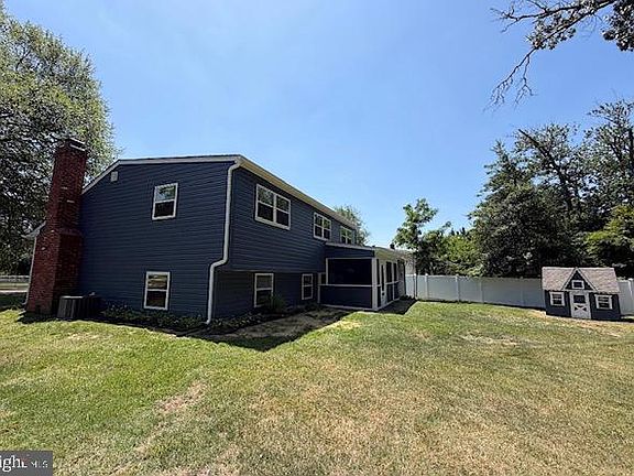 5th image of 14 Vassar Ave