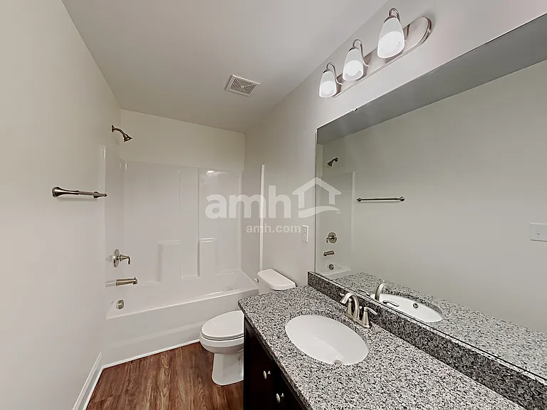 2128 Laurel Village Cir — Photo 18