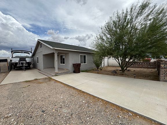 4th image of 1213 S Mohave Ave