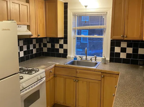 (undisclosed Address), Somerville, MA 02143