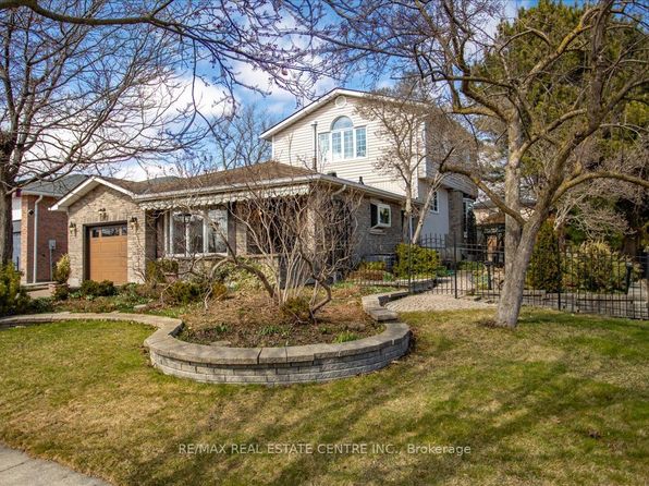 485 Gowland Cres, Milton, ON L9T 4G6