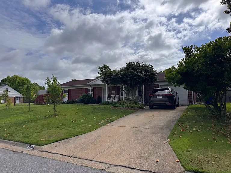 345 W Palmyra Dr — Photo 19