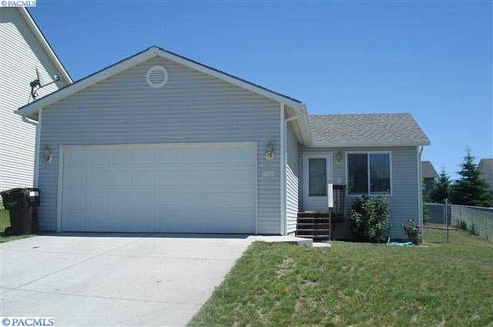 1st image of 1610 NW Bella Vista Dr