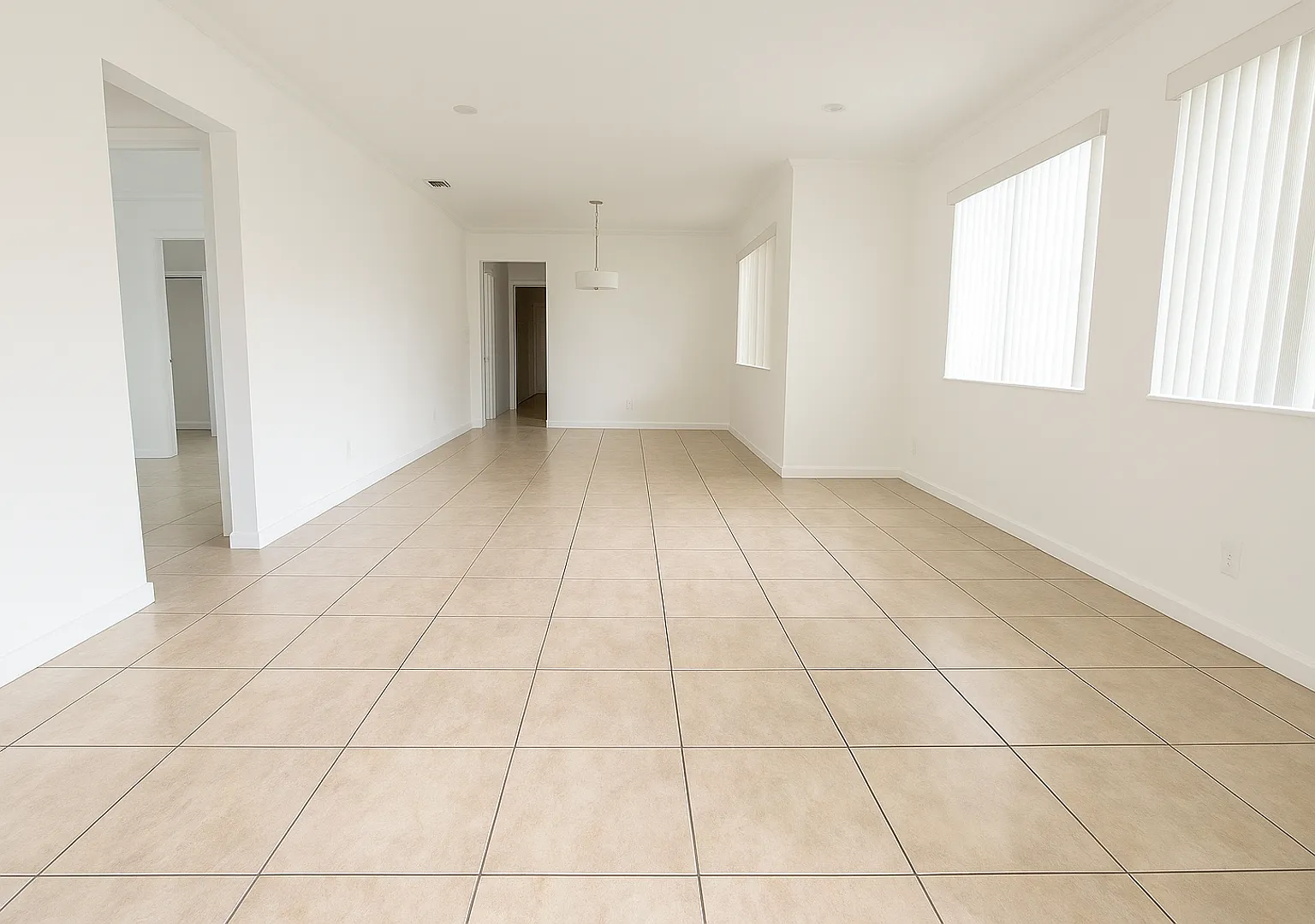 3833-3837 N Circle DR — Photo 4