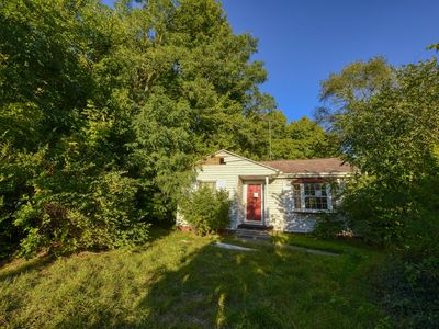 111 Terre Coupe St, Buchanan, MI, 49107